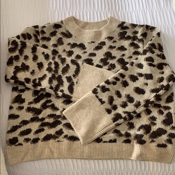 H&M Sweaters - Leopard print sweater